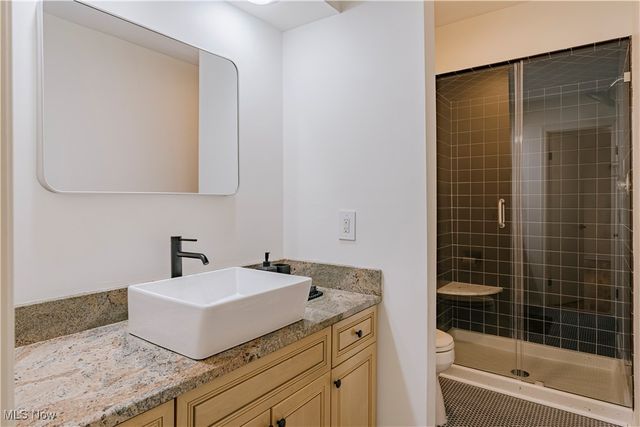 15 Laurel Hill Lane, Pepper Pike, OH 44124