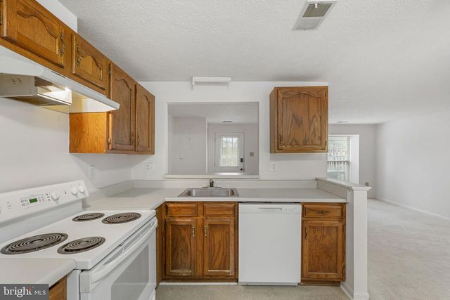 26 WHITECHURCH CT, Germantown, MD 20874