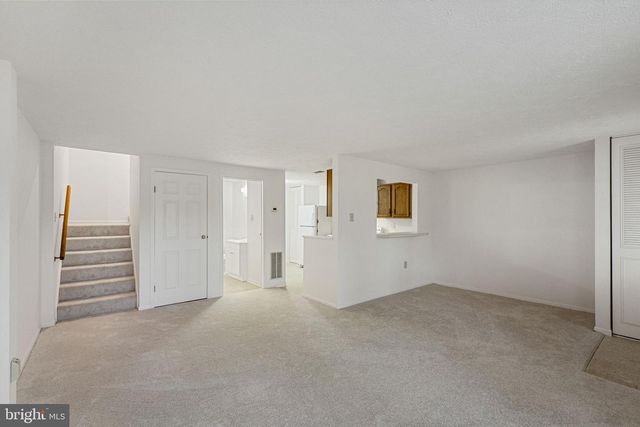 26 WHITECHURCH CT, Germantown, MD 20874