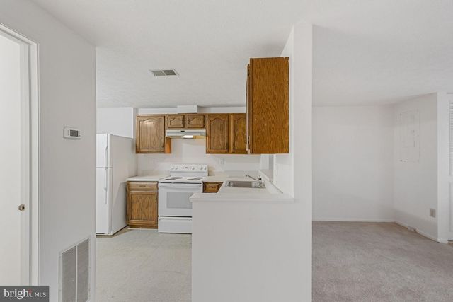 26 WHITECHURCH CT, Germantown, MD 20874