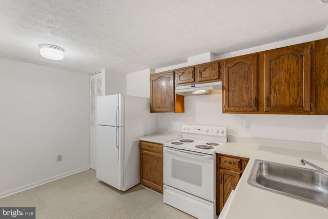 26 WHITECHURCH CT, Germantown, MD 20874