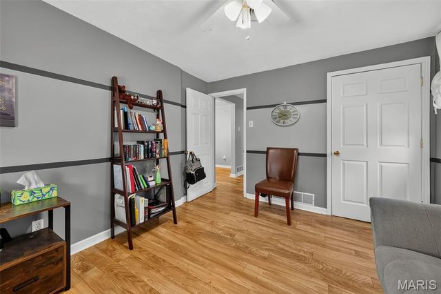 8034 Packard Avenue, Berkeley, MO 63134