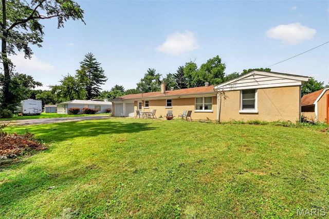 8034 Packard Avenue, Berkeley, MO 63134
