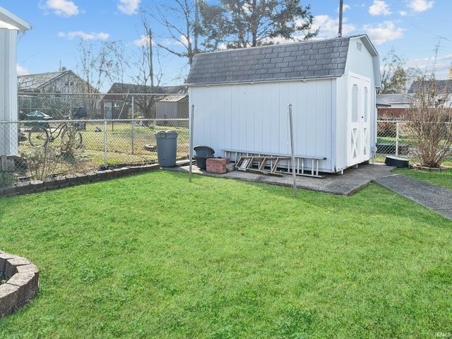 1402 Keller Street, Evansville, IN 47710