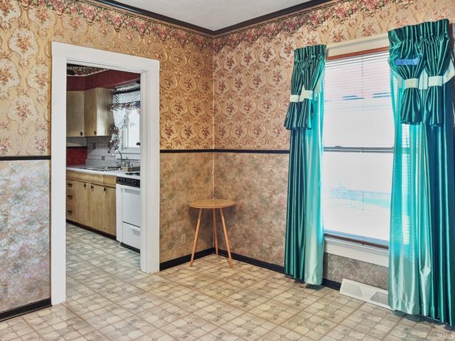 1402 Keller Street, Evansville, IN 47710