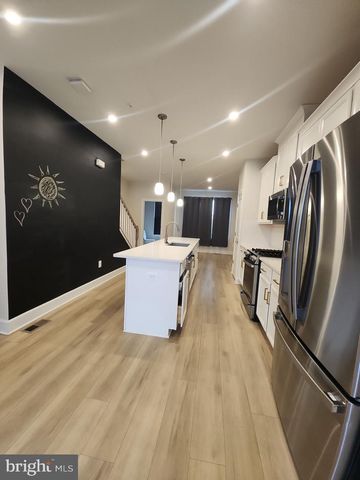 6730 BELCREST RD, Hyattsville, MD 20782