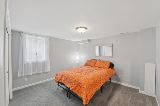 6101 Upper Afton Circle, Woodbury, MN 55125