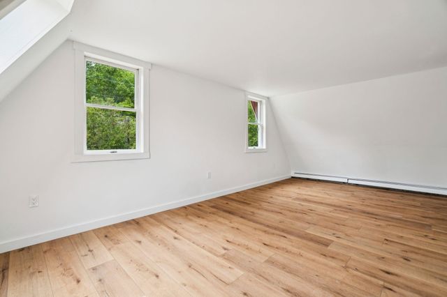 196 Kinsman Road, Grafton, NH 03240