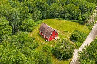 196 Kinsman Road, Grafton, NH 03240