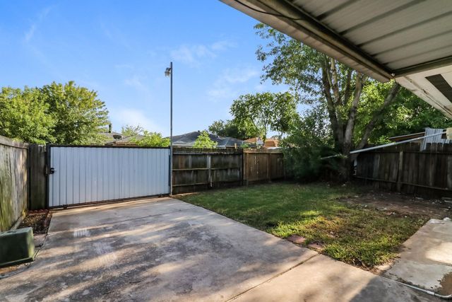 12805 Bexley Drive, Houston, TX 77099
