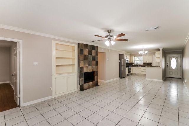12805 Bexley Drive, Houston, TX 77099
