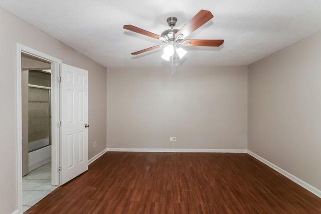 12805 Bexley Drive, Houston, TX 77099