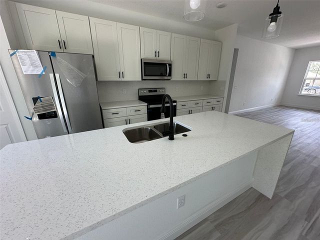 5842 SW 154TH LANE ROAD, Ocala, FL 34473