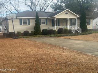 1310 Clingman Street, NC 27434