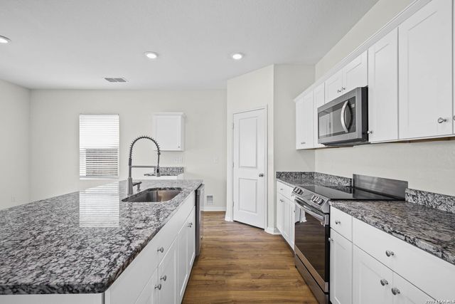 14403 Texas Coral, San Antonio, TX 78253