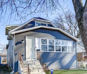 12759 Clinton Street, Blue Island, IL 60406