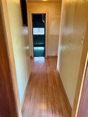 226 Manor Drive, South San Francisco, CA 94080