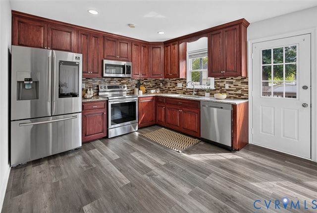 2505 Dickens Glen Ct, Henrico, VA 23230