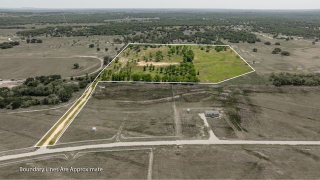 113 Homestead Court, Lipan, TX 76462