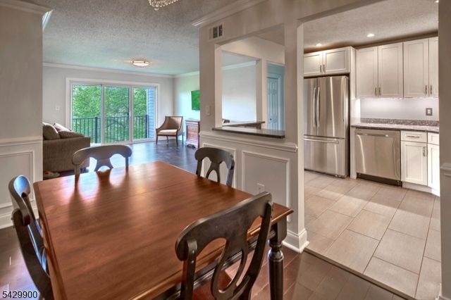 142 Woodward Ln, Bernards Twp., NJ 07920