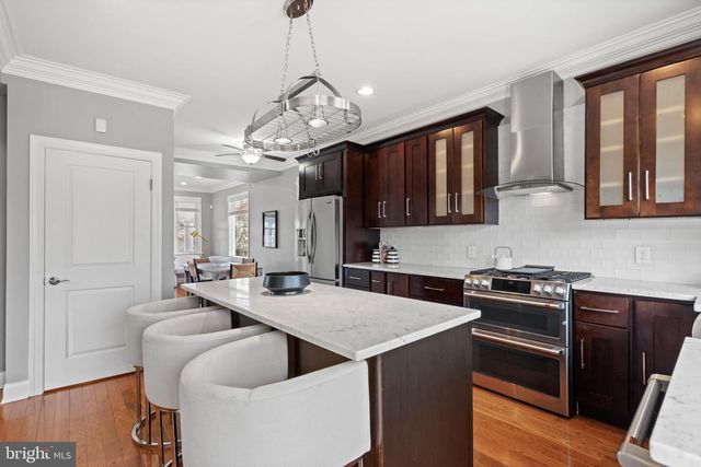 3021 24TH ST NE, Washington, DC 20018