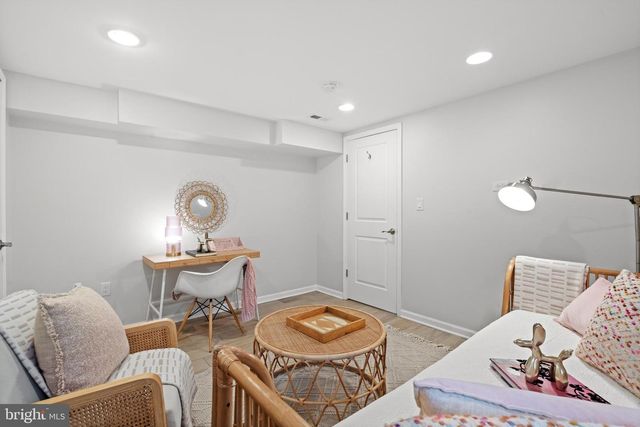 3021 24TH ST NE, Washington, DC 20018