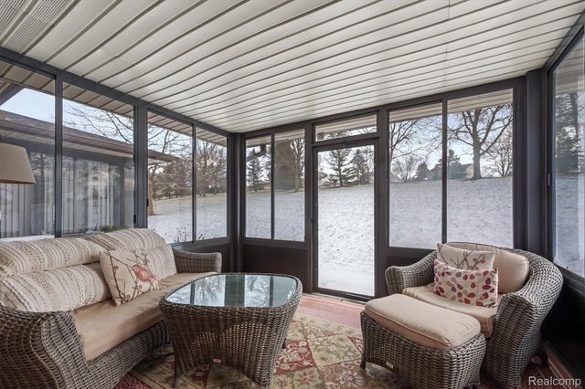 983 Wexford Way, Rochester Hills, MI 48307