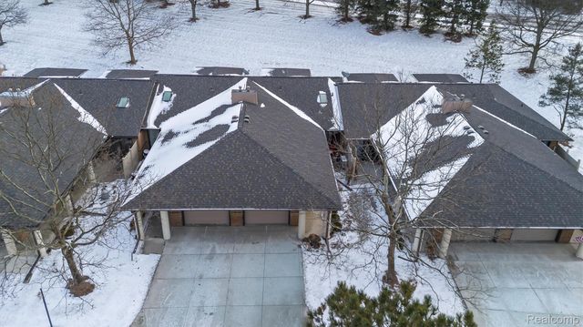 983 Wexford Way, Rochester Hills, MI 48307