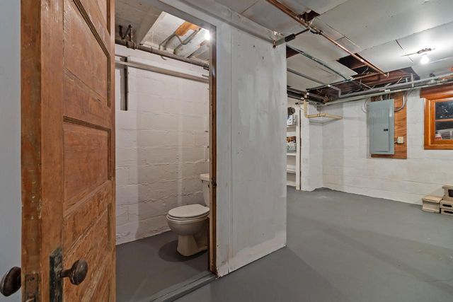 W3926 Springbrook ROAD, Lake Geneva, WI 53147