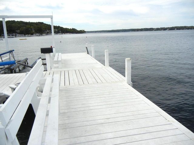 W3926 Springbrook ROAD, Lake Geneva, WI 53147