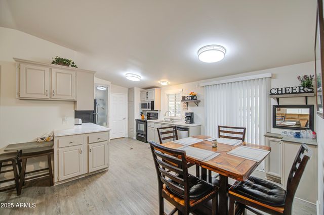 2208 W BASELINE Avenue 67, Apache Junction, AZ 85120