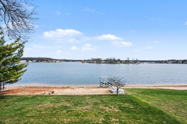7025 Eagle Hts Drive, Texas Twp, MI 49071