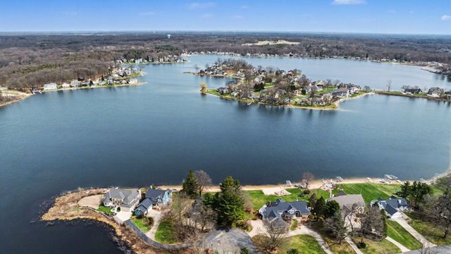 7025 Eagle Hts Drive, Texas Twp, MI 49071