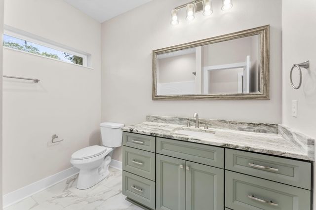 1001 Bayshore Drive, Niceville, FL 32578