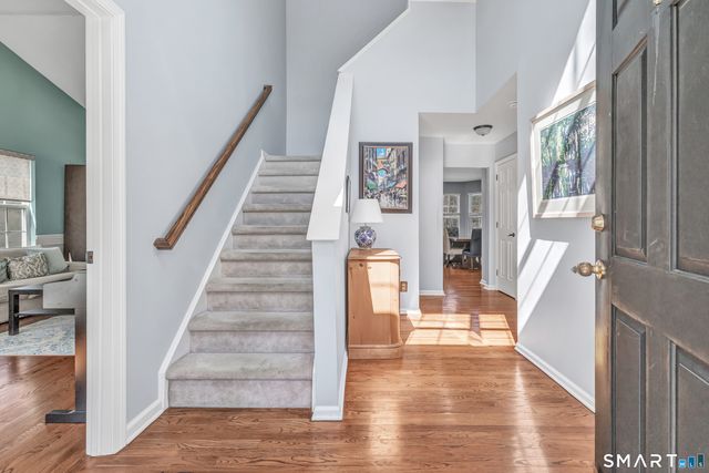 255 Acorn Lane, Milford, CT 06461