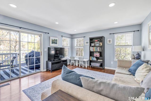 255 Acorn Lane, Milford, CT 06461