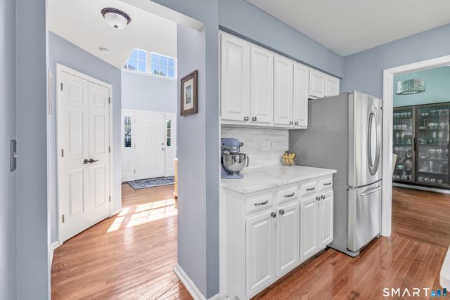 255 Acorn Lane, Milford, CT 06461