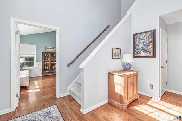255 Acorn Lane, Milford, CT 06461