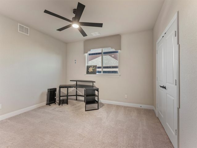 194 morning light Lane, Waxahachie, TX 75165