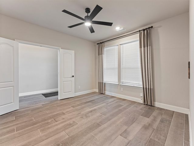 194 morning light Lane, Waxahachie, TX 75165