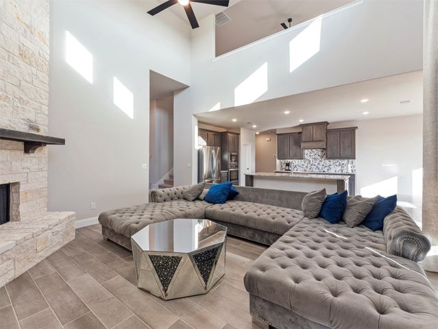 194 morning light Lane, Waxahachie, TX 75165