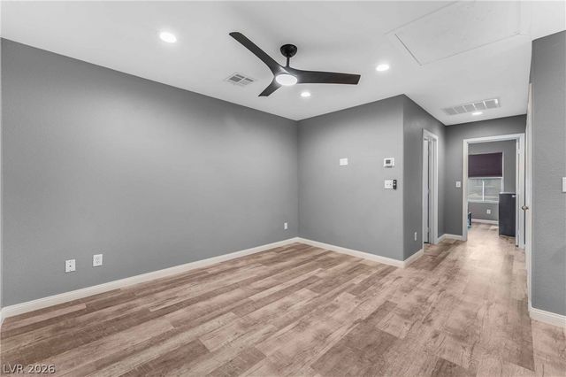 10748 CHICKASAW BEND Court, Las Vegas, NV 89129