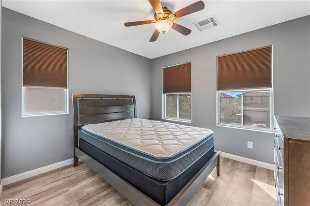 10748 CHICKASAW BEND Court, Las Vegas, NV 89129