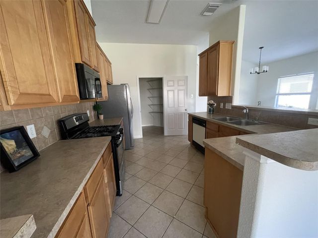 2602 Orchard Creek Lane, Katy, TX 77494