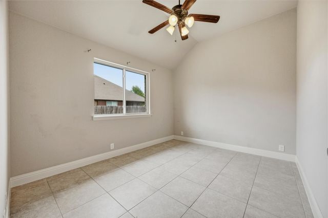 512 Carnation Lane, Mansfield, TX 76063