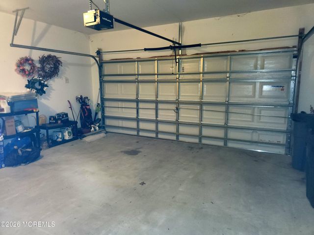 15 Sunrise Lane, Barnegat, NJ 08005