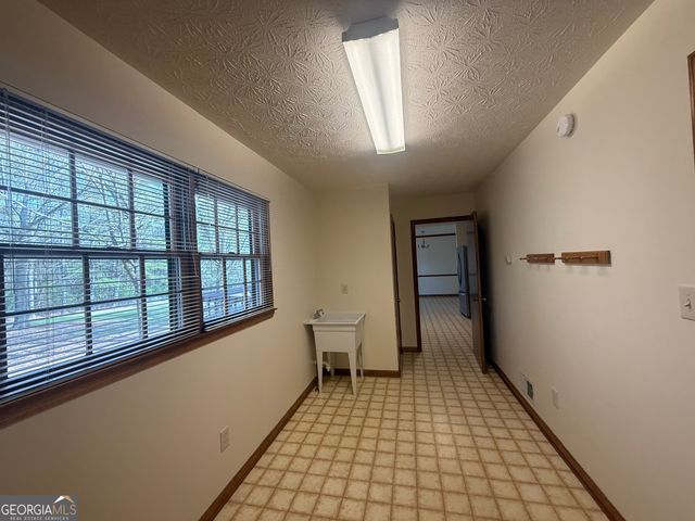 260 White Acres Drive, Stockbridge, GA 30281