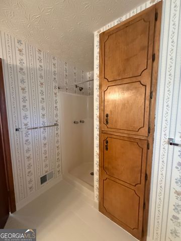 260 White Acres Drive, Stockbridge, GA 30281