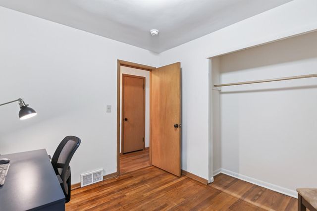 12916 Fairfield Road W, Minnetonka, MN 55305
