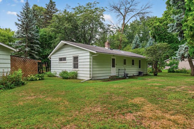 12916 Fairfield Road W, Minnetonka, MN 55305